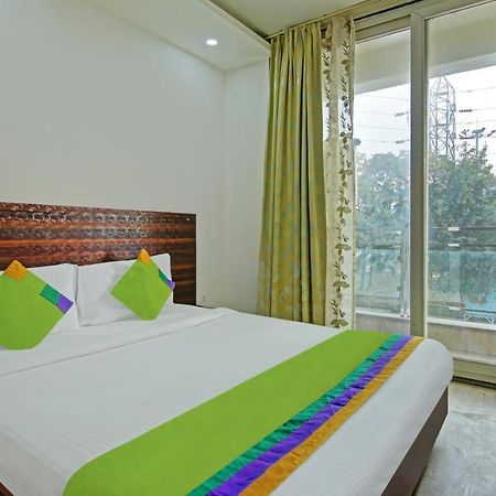 Itsy Hotels Nyra غورغاون المظهر الخارجي الصورة