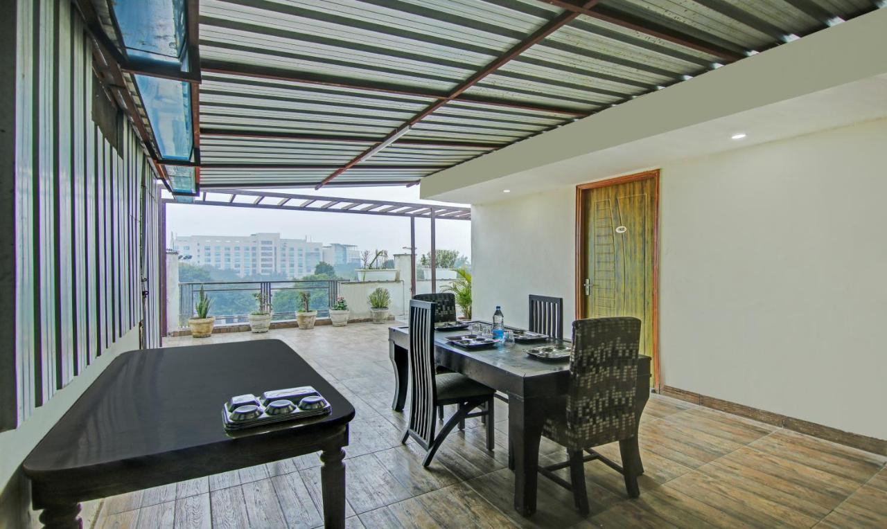 Itsy Hotels Nyra غورغاون المظهر الخارجي الصورة