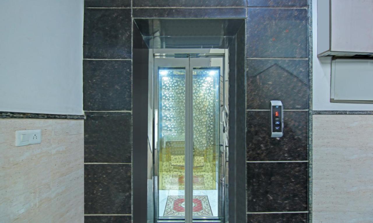 Itsy Hotels Nyra غورغاون المظهر الخارجي الصورة