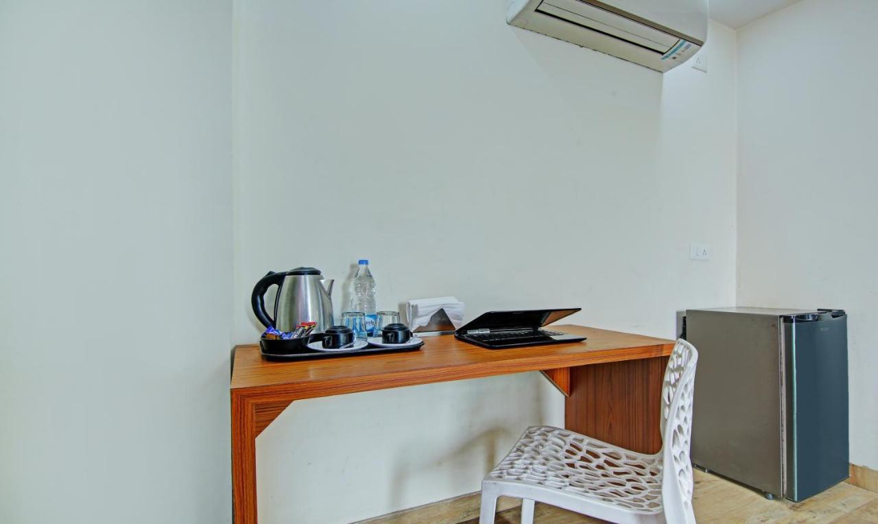 Itsy Hotels Nyra غورغاون المظهر الخارجي الصورة